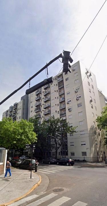 Foto de VENTA Departamento dos ambientes. Piso diez, luminoso, balcón, imagen 5