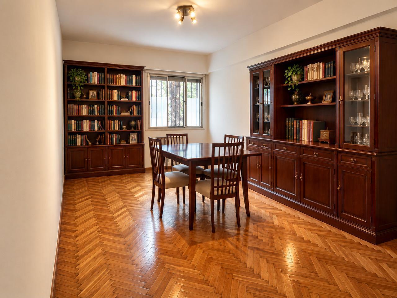 Foto de VENTA Departamento dos ambientes con patio. A la calle. Almagro. Díaz, imagen 1