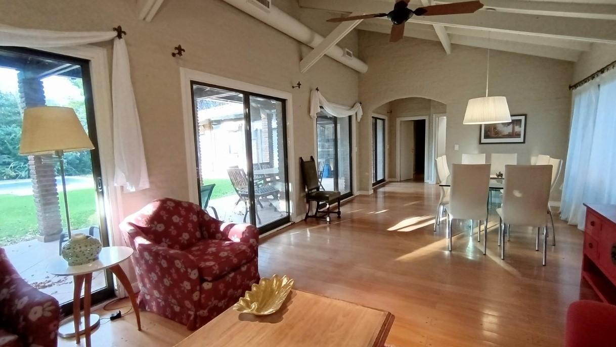Foto de Venta Casa 6 ambientes, Náutico Escobar, imagen 3