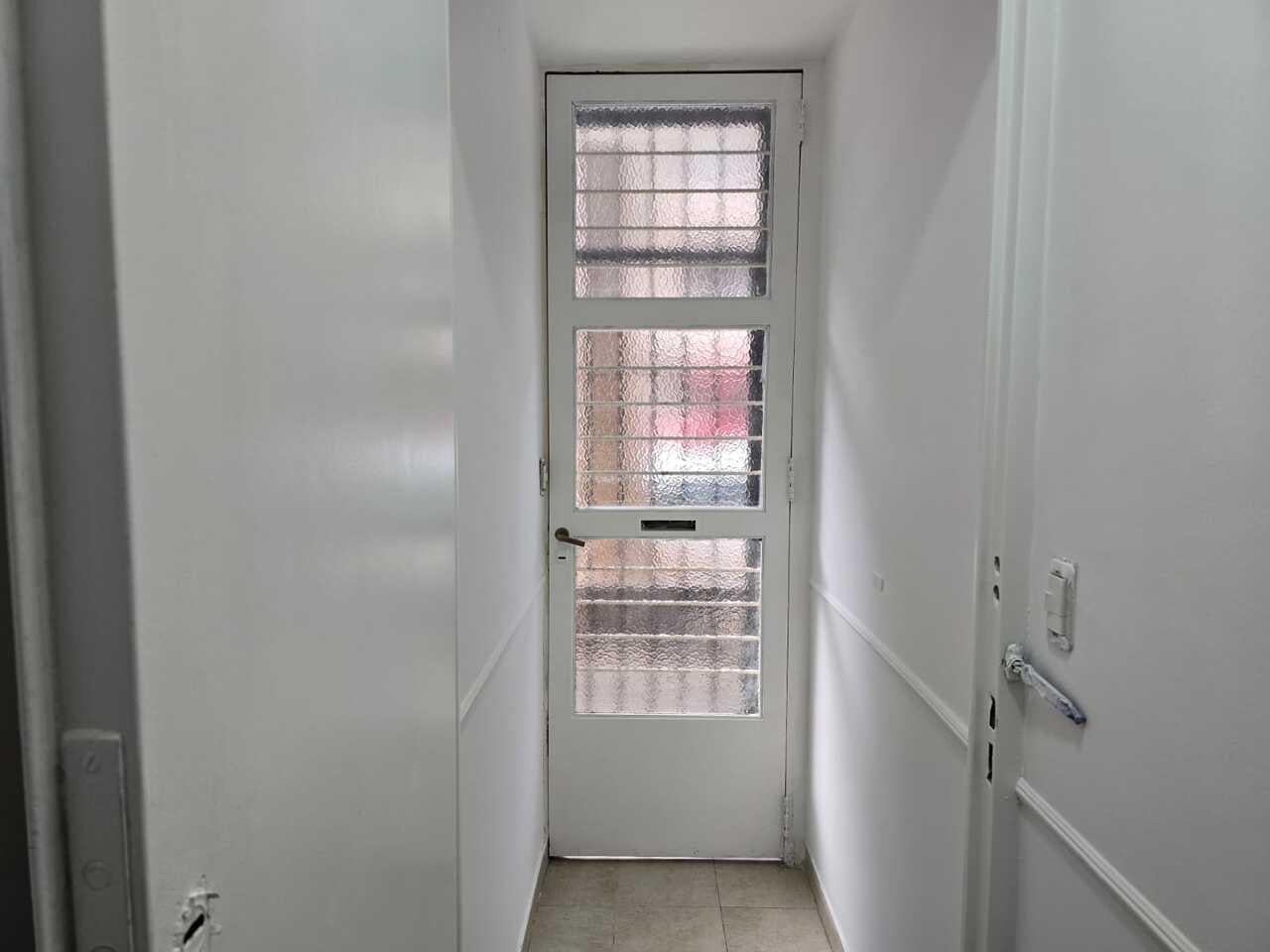 Foto de Casa en Alquiler 5 Ambientes en Colegiales Apto Comercial, imagen 2