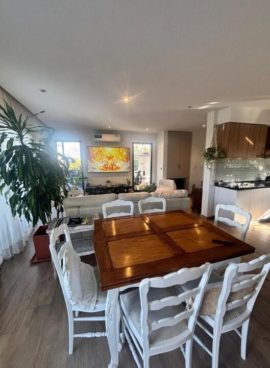 Foto de Venta Casa 5 ambientes, San Sebastián, área 1, imagen 3
