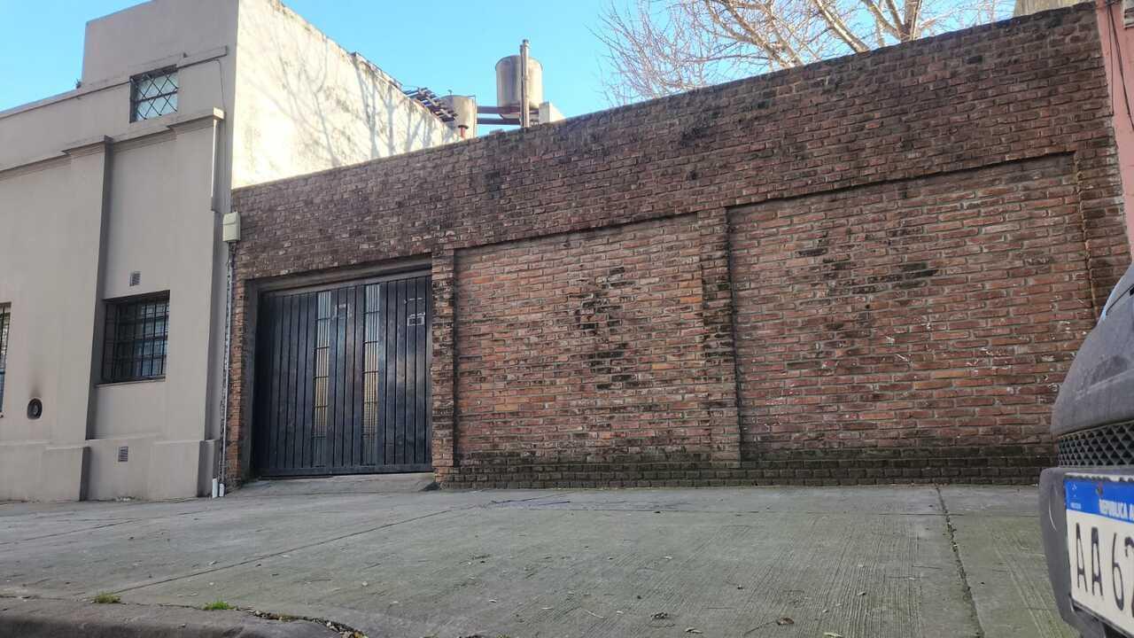 Foto de LOTE CON GARAGE EN SAAVEDRA, imagen 4