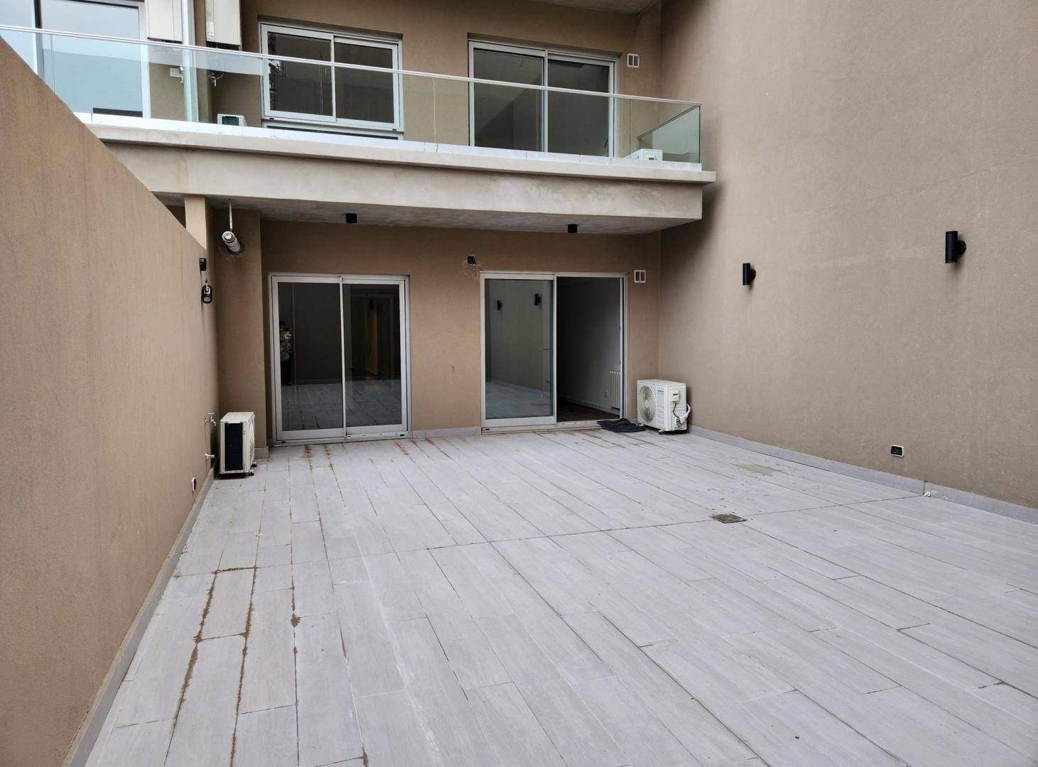 Foto de Alquiler 2 Ambientes A Estrenar con patio en Nuñez, imagen 3