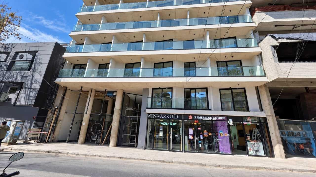 Foto de Venta – 1 Ambiente – Departamento – Belgrano – 8° piso con balcón y, imagen 2