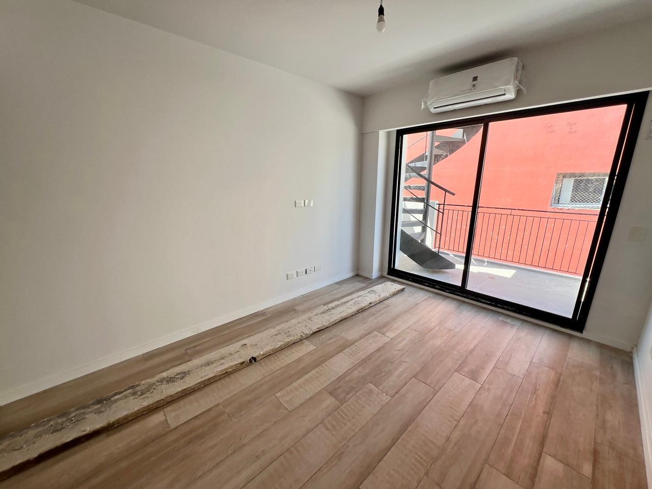 Foto de Venta – 2 ambientes – Departamento – Caballito – Terraza propia con, imagen 4