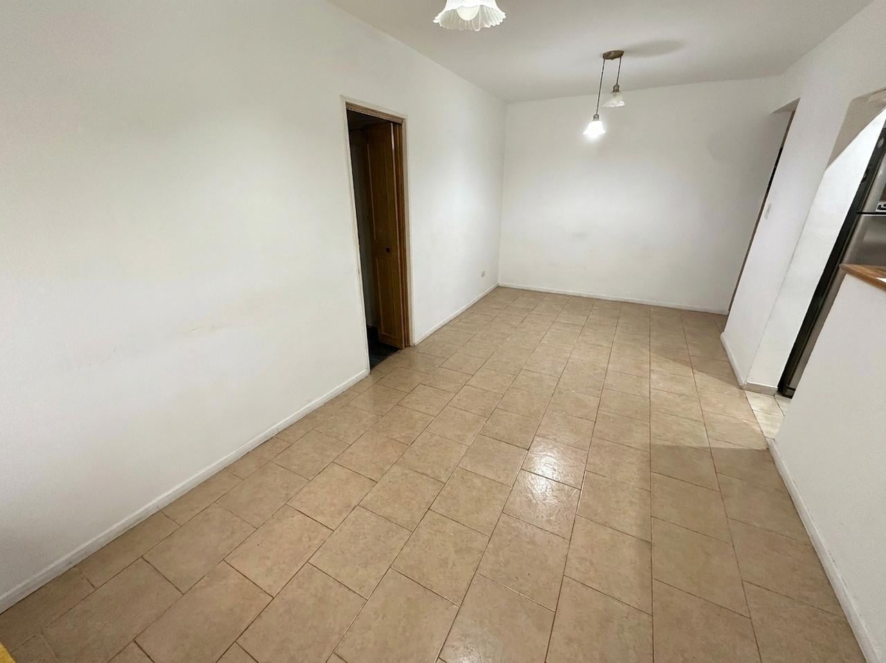 Foto de VENTA DEPARTAMENTO TIPO PH 2 AMBIENTES EN PLANTA BAJA - WILDE, imagen 5