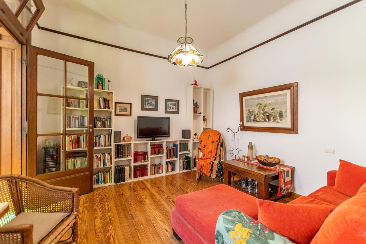 Foto de VENTA Departamento tres ambientes, primer piso por escalera. Almagro, imagen 4