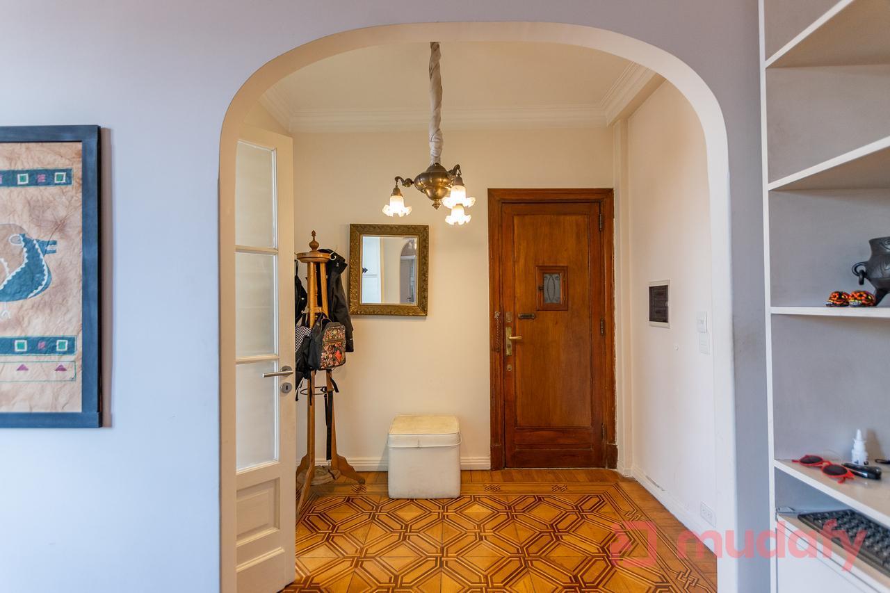 Foto de Semipiso tres ambientes en Barrio Norte Quinto piso, cochera, imagen 4