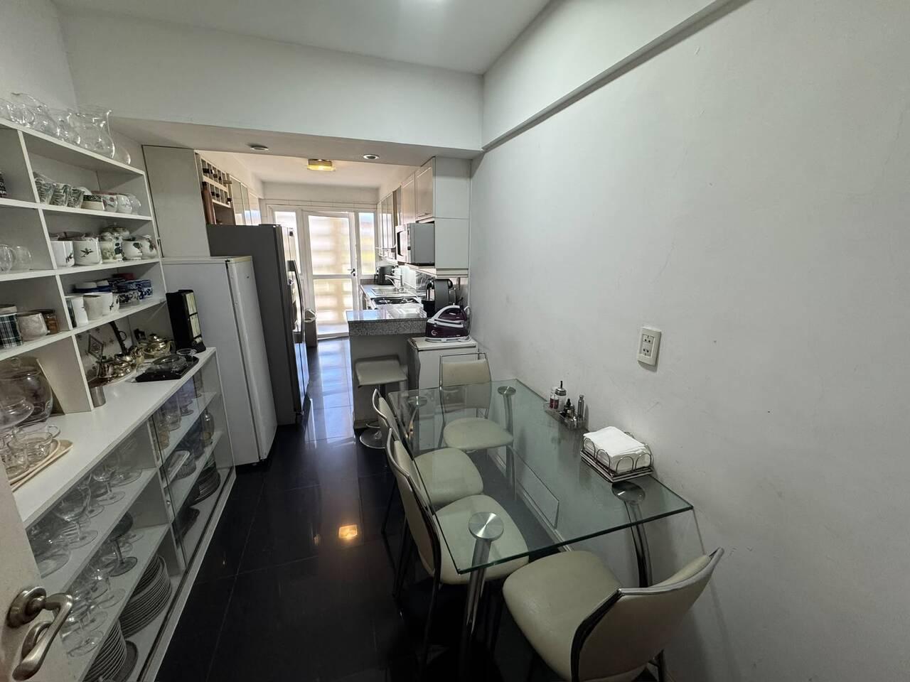 Foto de 4 AMBIENTES CON COCHERA Y BAULERA – 104 M² TOTALES – SEGURIDAD, imagen 4