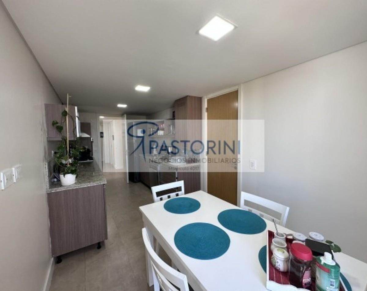 Importante Departamento 4 Amb en Guemes 4