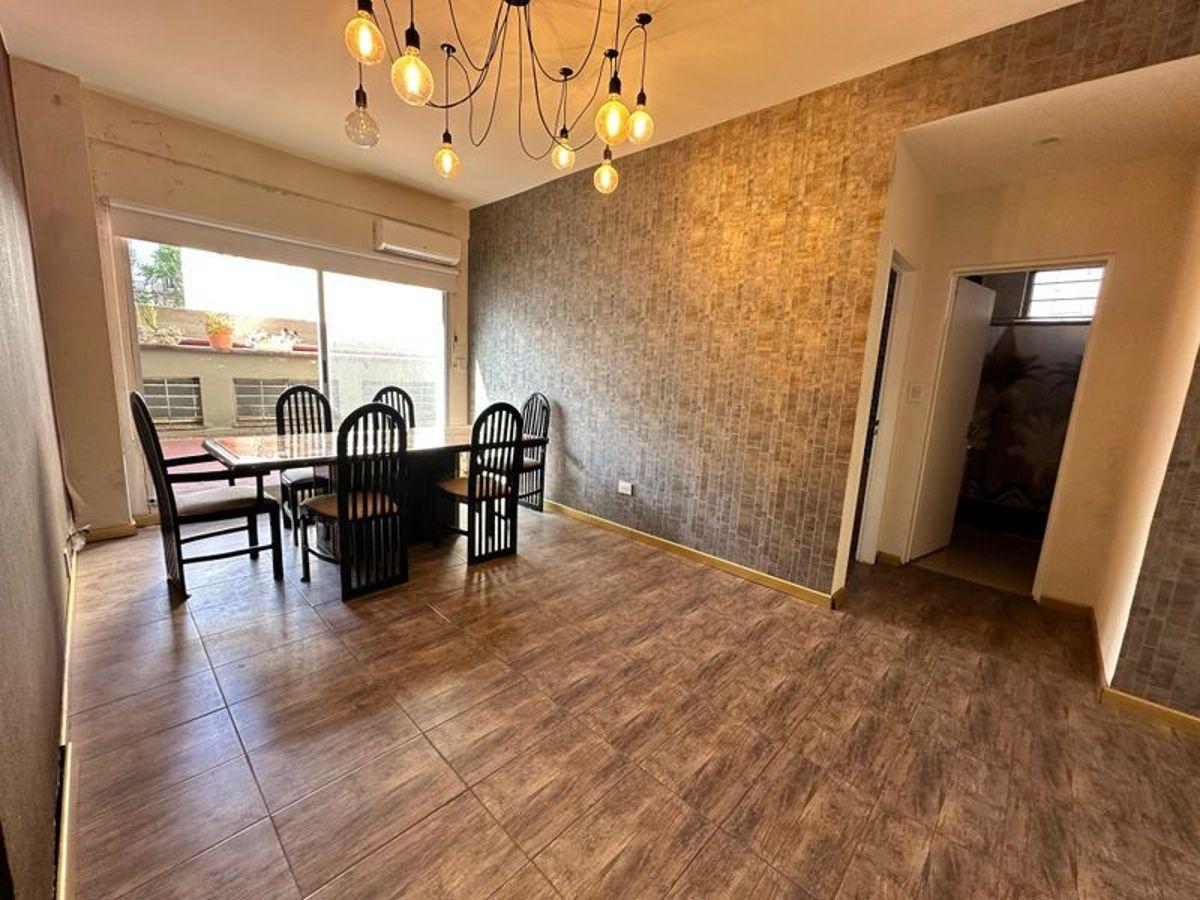 Foto de Oportunidad 2 Amb..con Gran Patio Balvanera - Caba-| 133m² Totales |, imagen 1