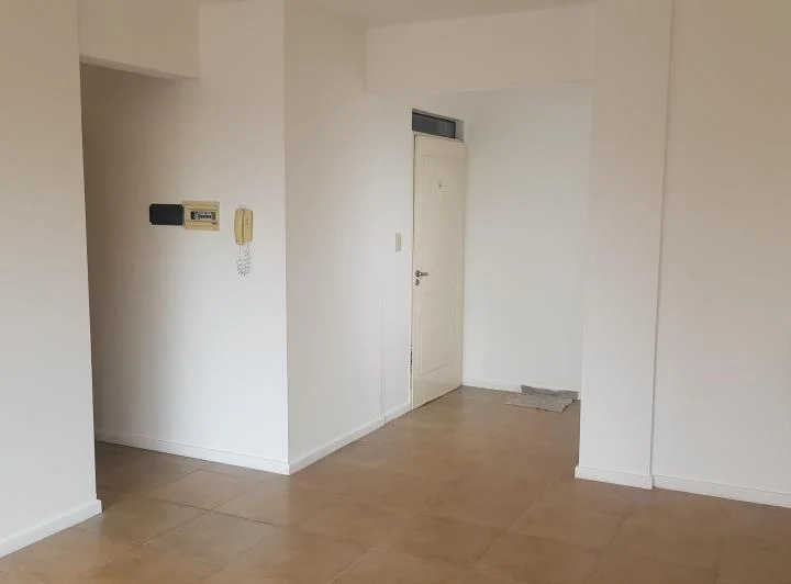 DEPARTAMENTO 2 AMBIENTES TIGRE CENTRO 3