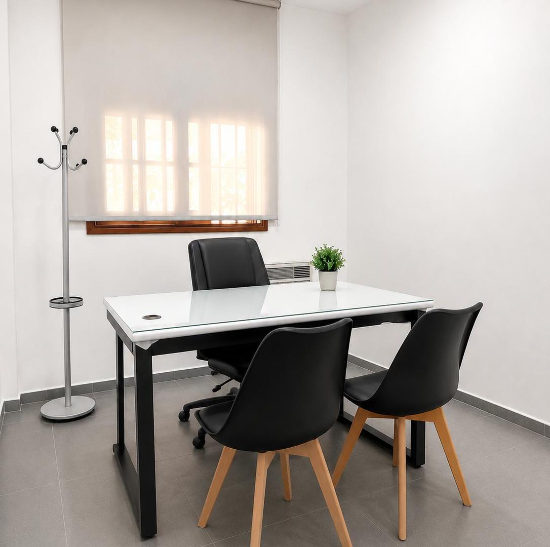 Foto de Oficina Comercial en Alquiler | Totalmente Equipada | 7 Puestos +, imagen 2