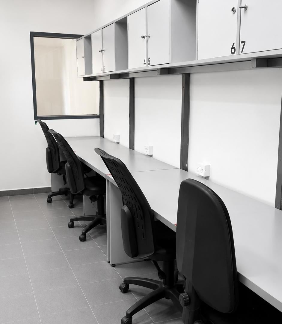 Foto de OFICINA COMERCIAL EN ALQUILER | TOTALMENTE EQUIPADA | 7 PUESTOS DE, imagen 4