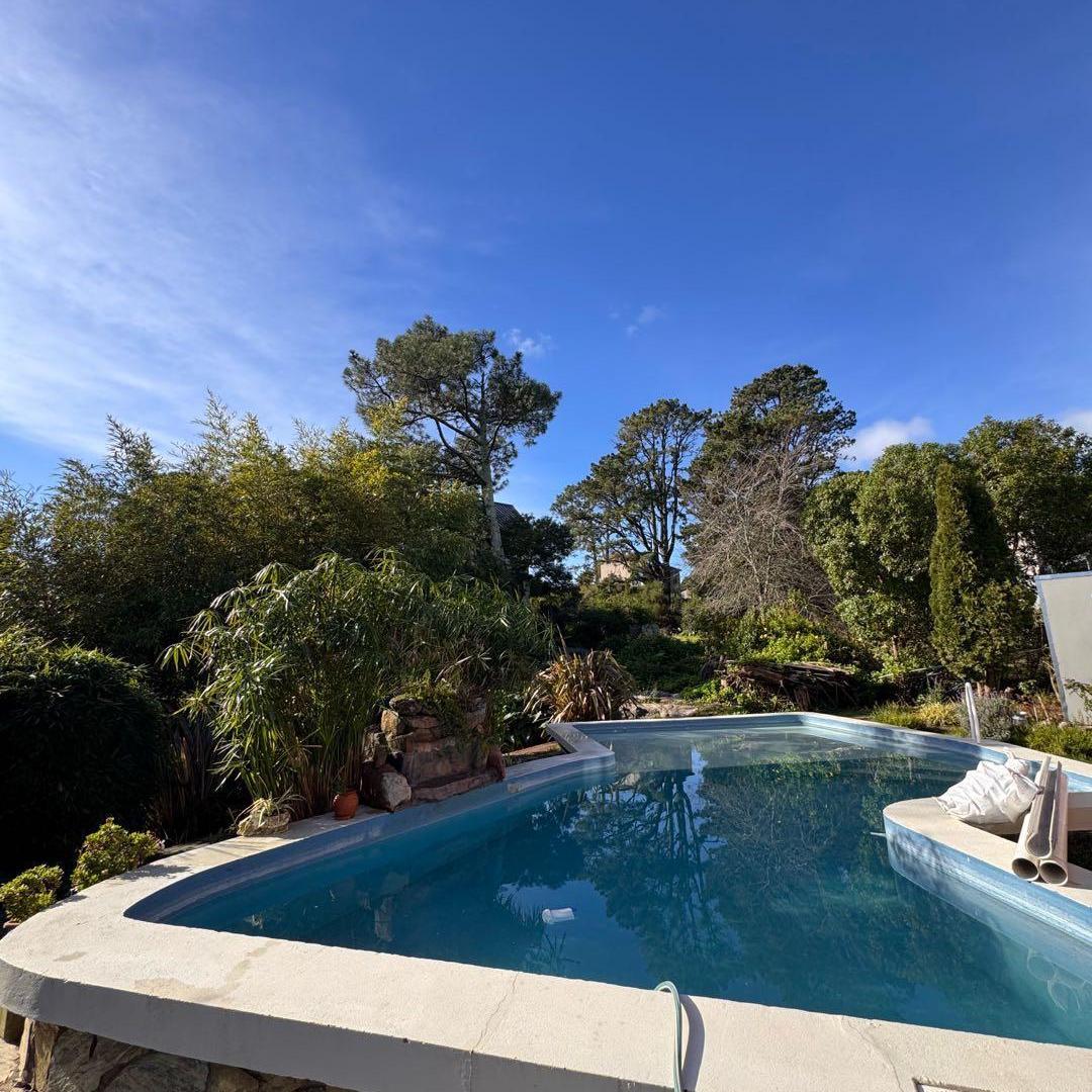 CASA DE TRES AMBIENTES CON PISCINA - SIERRAS DE LOS PADRES