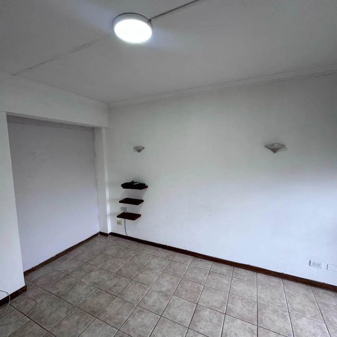 DPTO DE DOS AMBIENTES A LA CALLE CON BALCON - SANTA FE Y ALBERTI 2