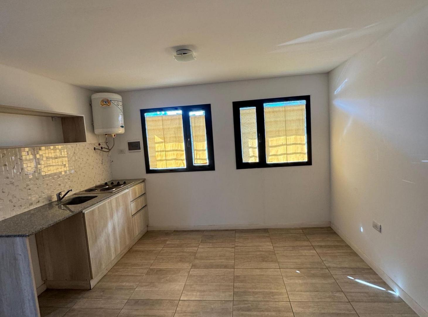 Foto de DEPARTAMENTO DE DOS AMBIENTES A LA CALLE - MATHEU 4730, imagen 3
