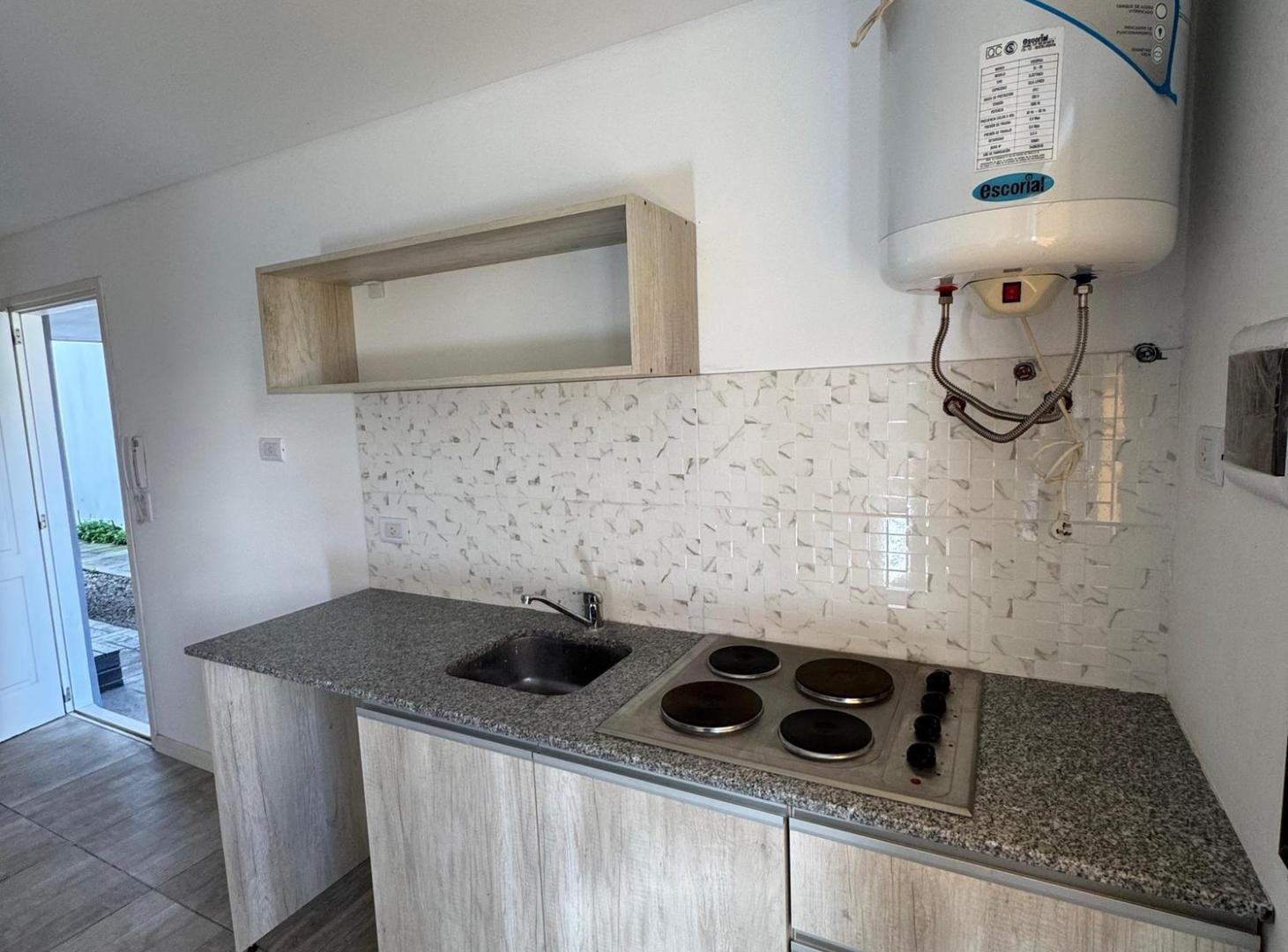 Foto de DEPARTAMENTO DE DOS AMBIENTES A LA CALLE - MATHEU 4730, imagen 4