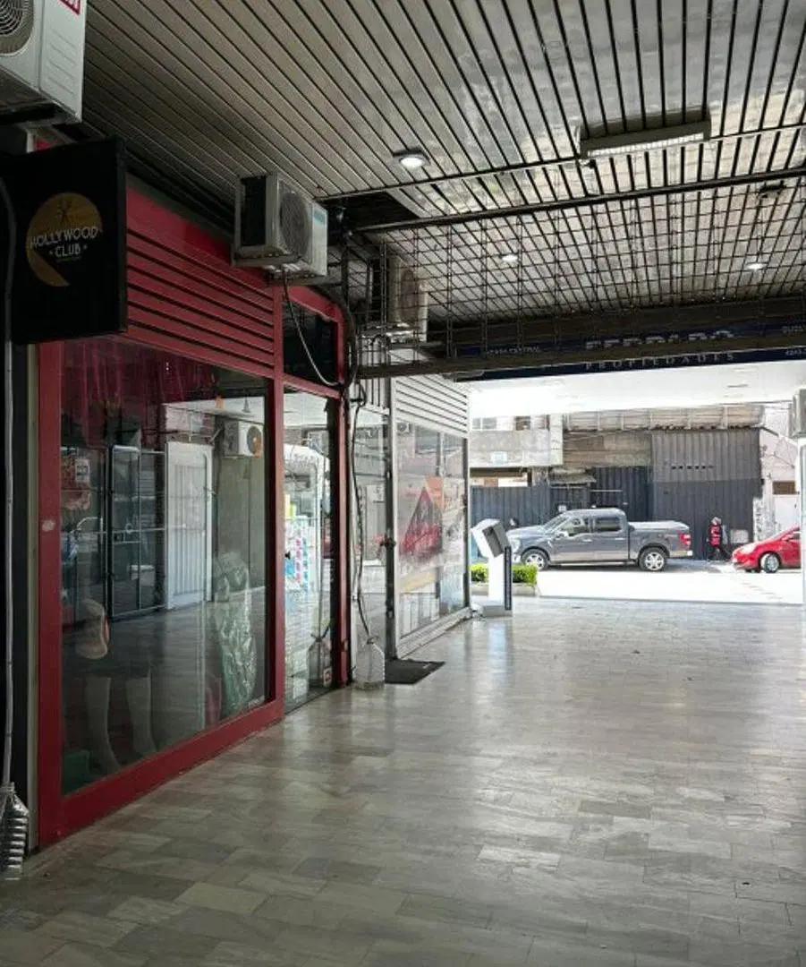 ALQUILER LOCAL LOMITAS EN GALERIA VISION 3