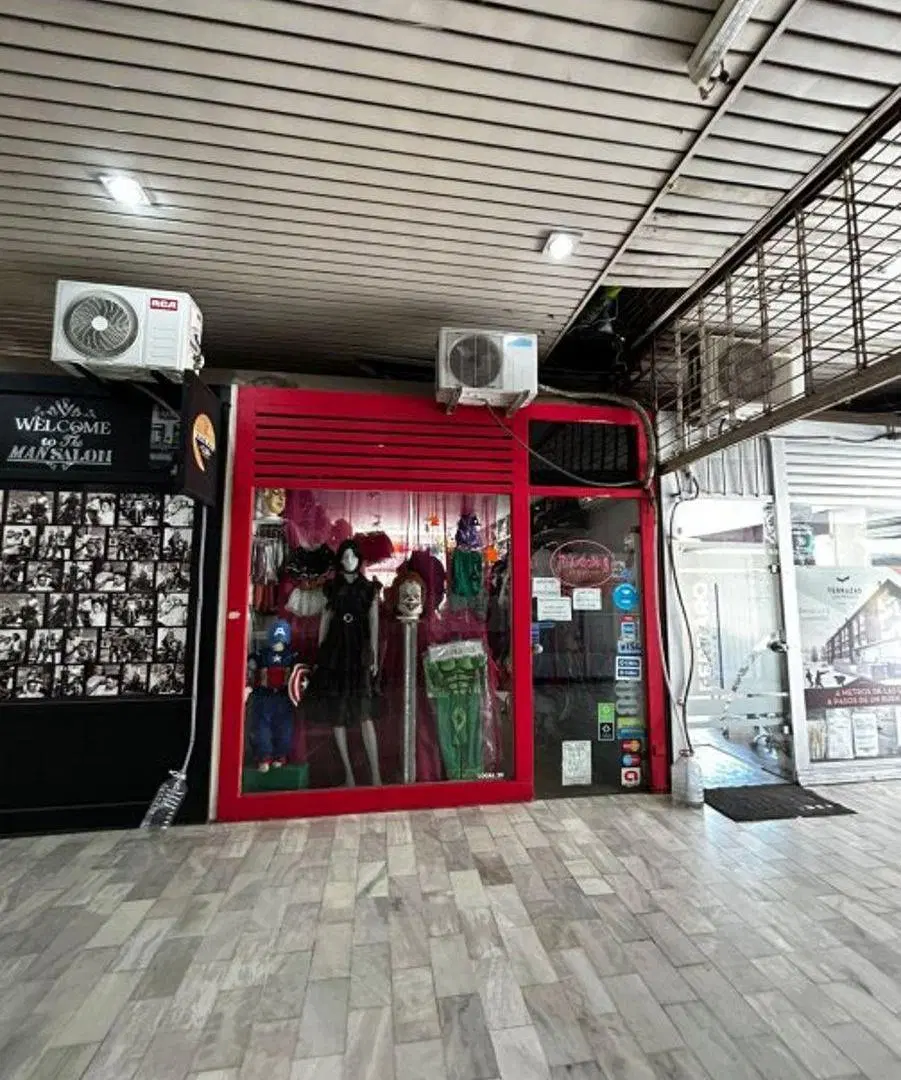 ALQUILER LOCAL LOMITAS EN GALERIA VISION 8