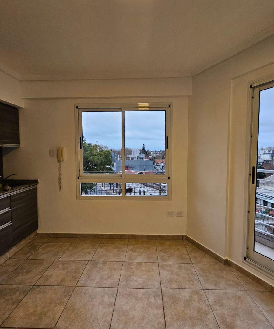 Foto de 2 AMBIENTES ALQUILER- LOMAS, imagen 5