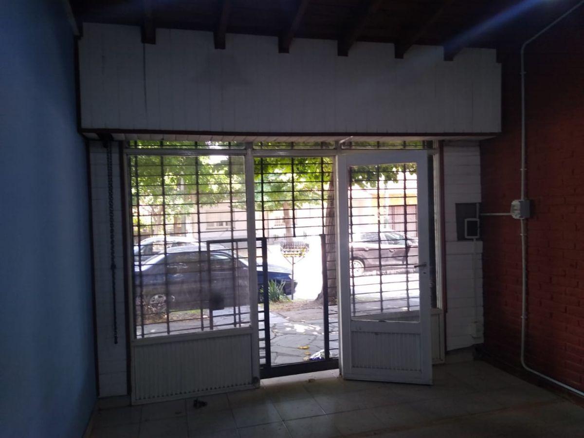 Foto de Venta Local con patio sobre FRIAS, imagen 5