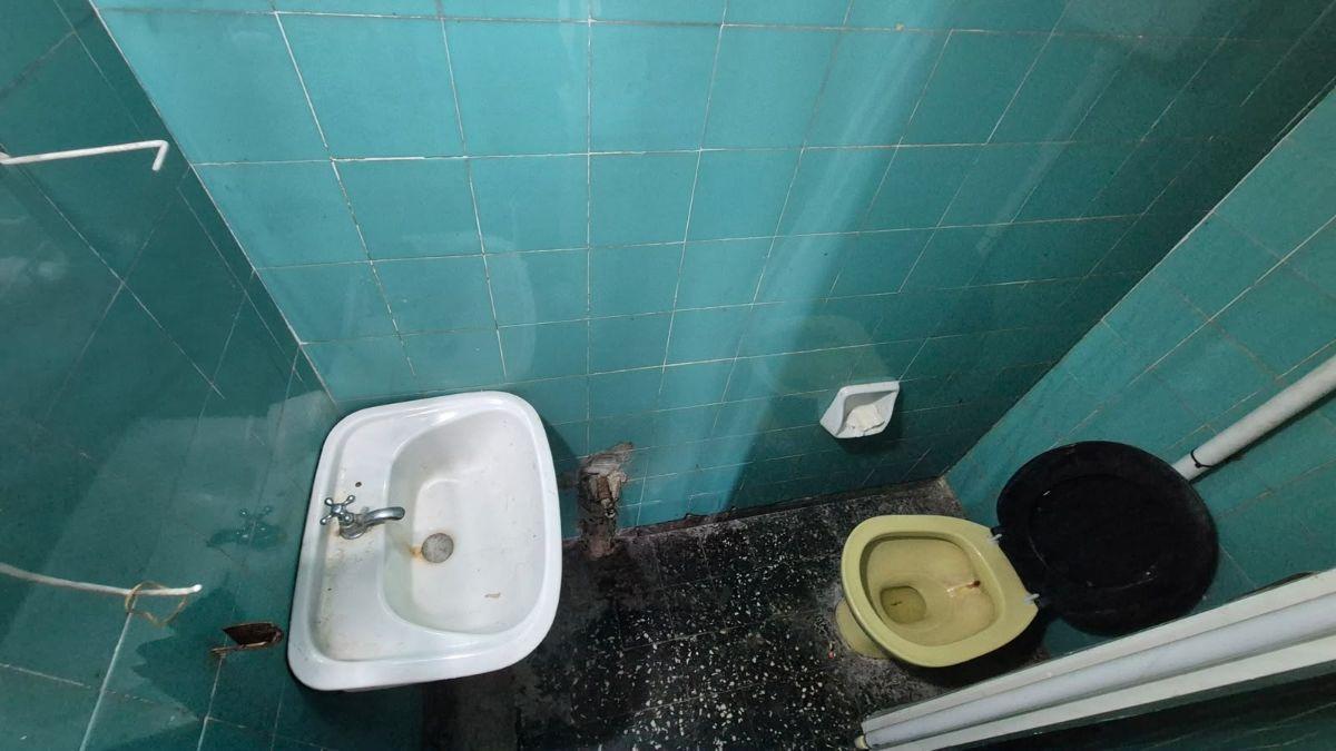 Foto de Venta de Local Comercial en Laprida, imagen 3