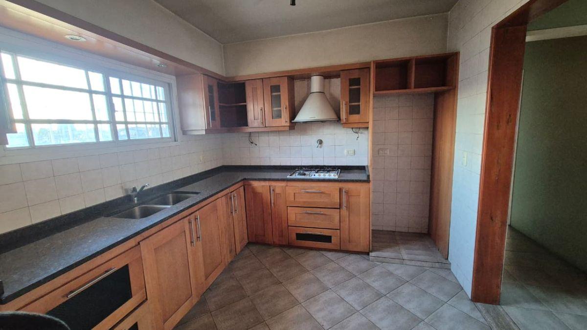 Foto de VENTA DE PROPIEDAD CON LOCAL COMERCIAL Y VIVIENDA, imagen 2