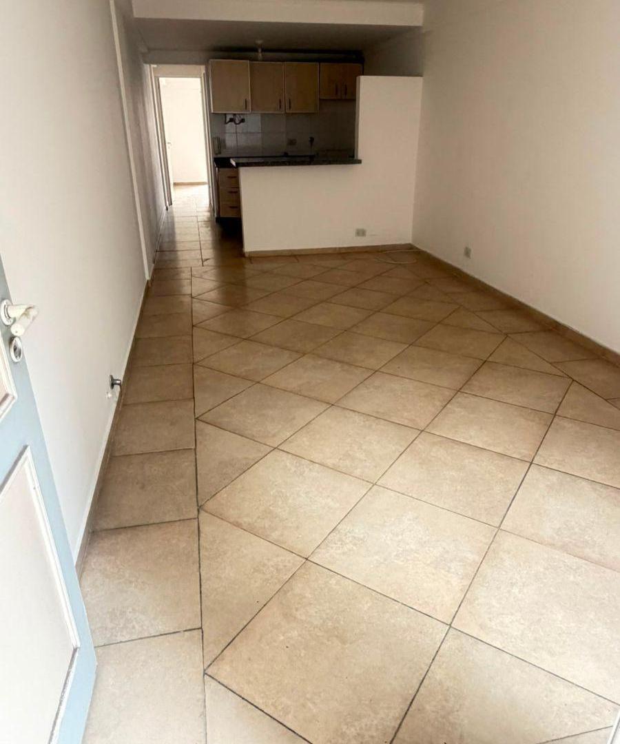 Foto de Departamento amplio en alquiler de un dormitorio con balcón Centro, imagen 4