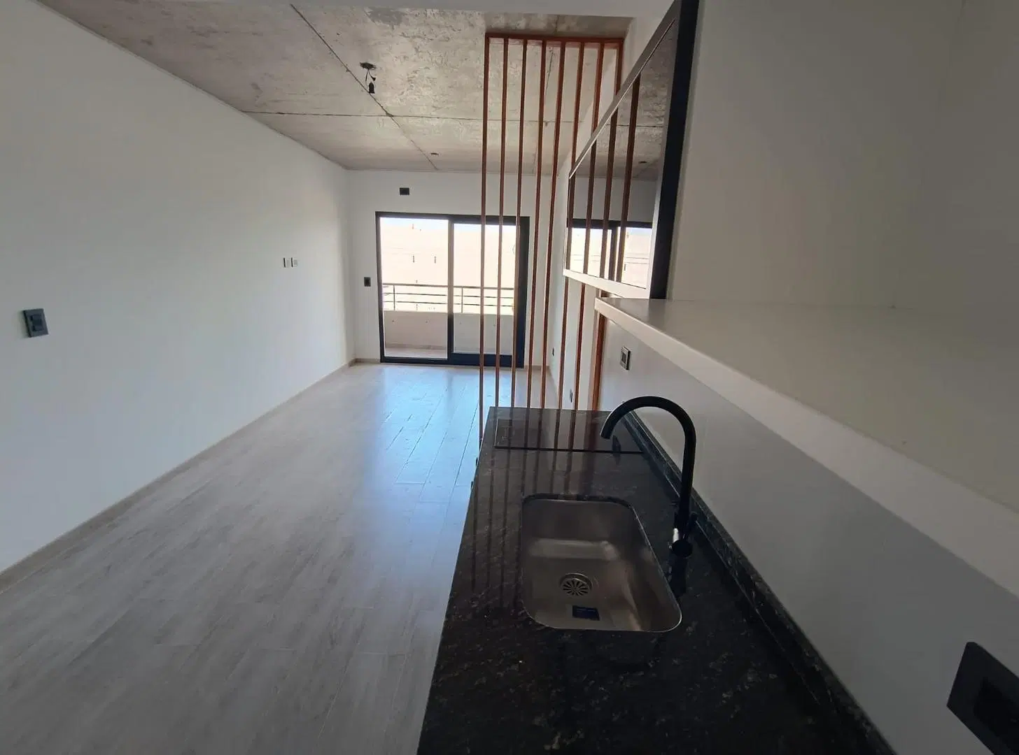 MONOAMBIENTE A ESTRENAR - CON BALCON 1