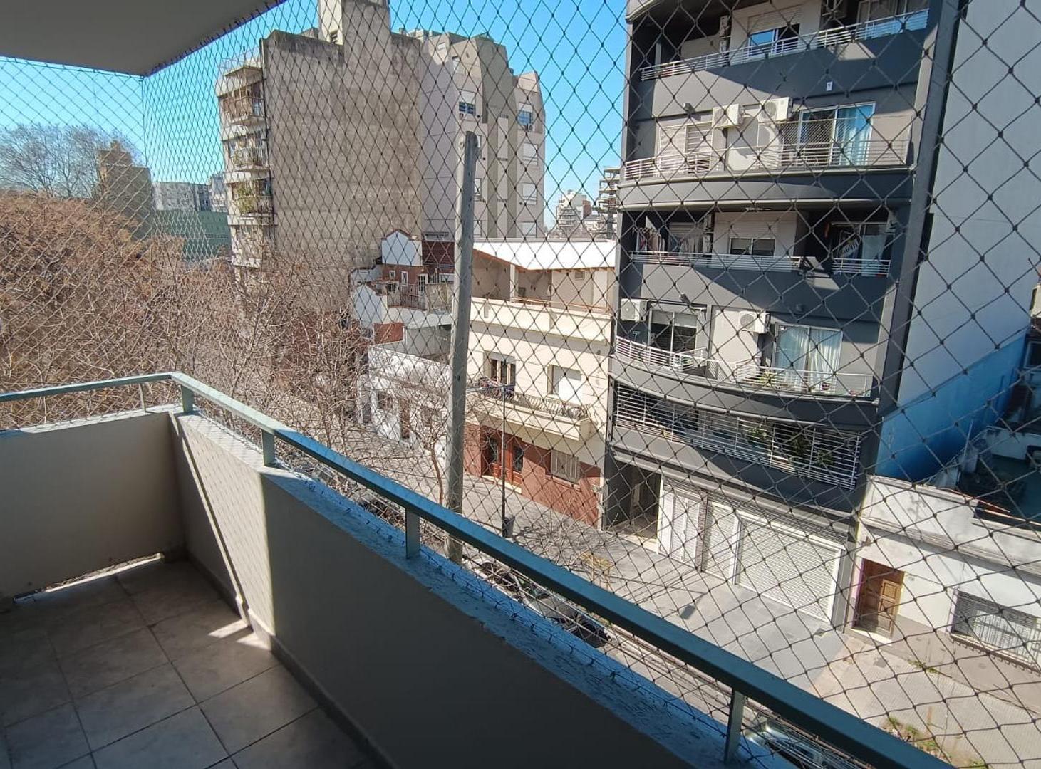 Foto de Departamento 2 ambientes CON COCHERA, imagen 3