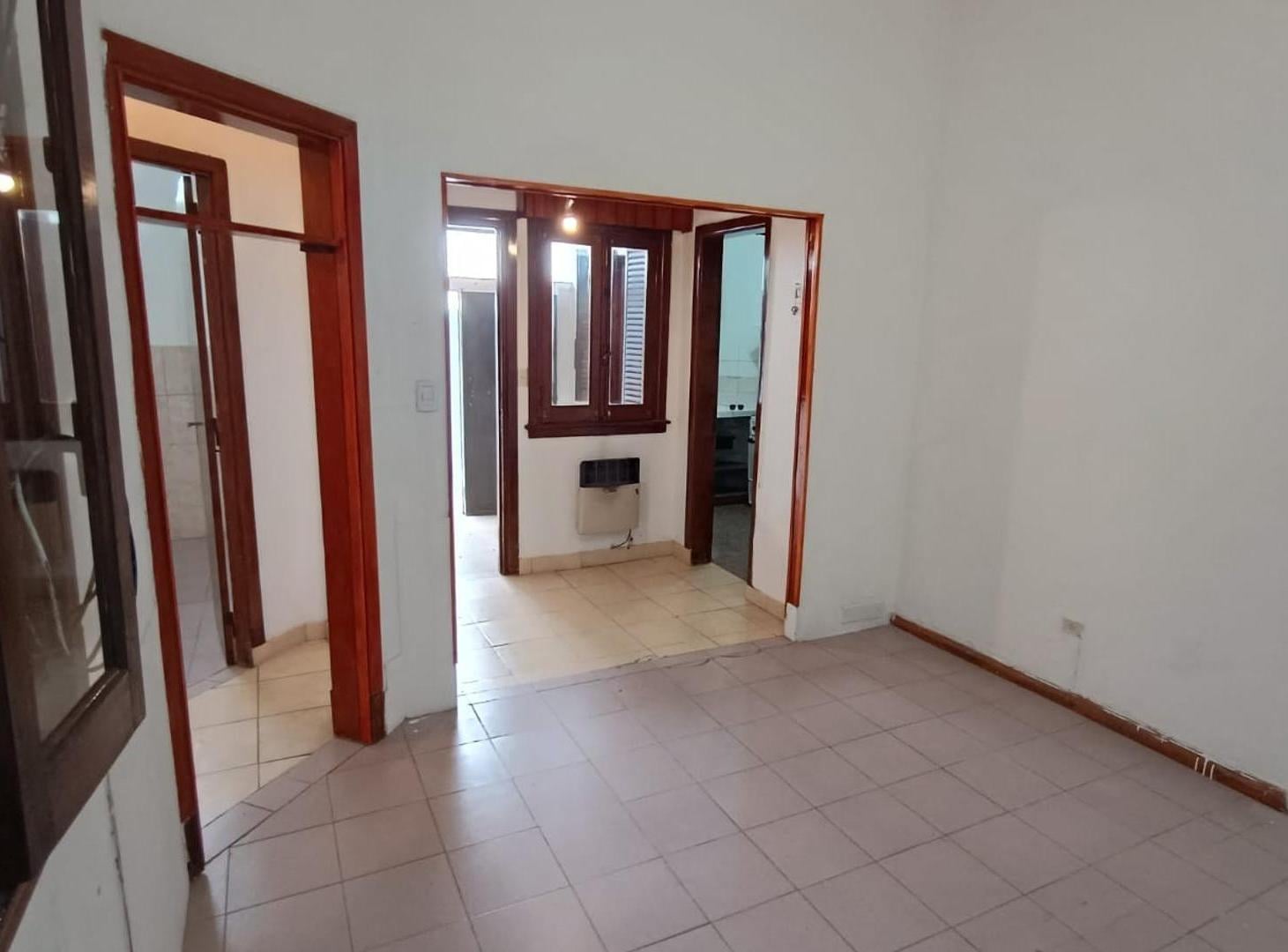 Foto de OPORTUNIDAD!!! PH CON TERRAZA EN LA MEJOR ZONA DE URQUIZA, imagen 3