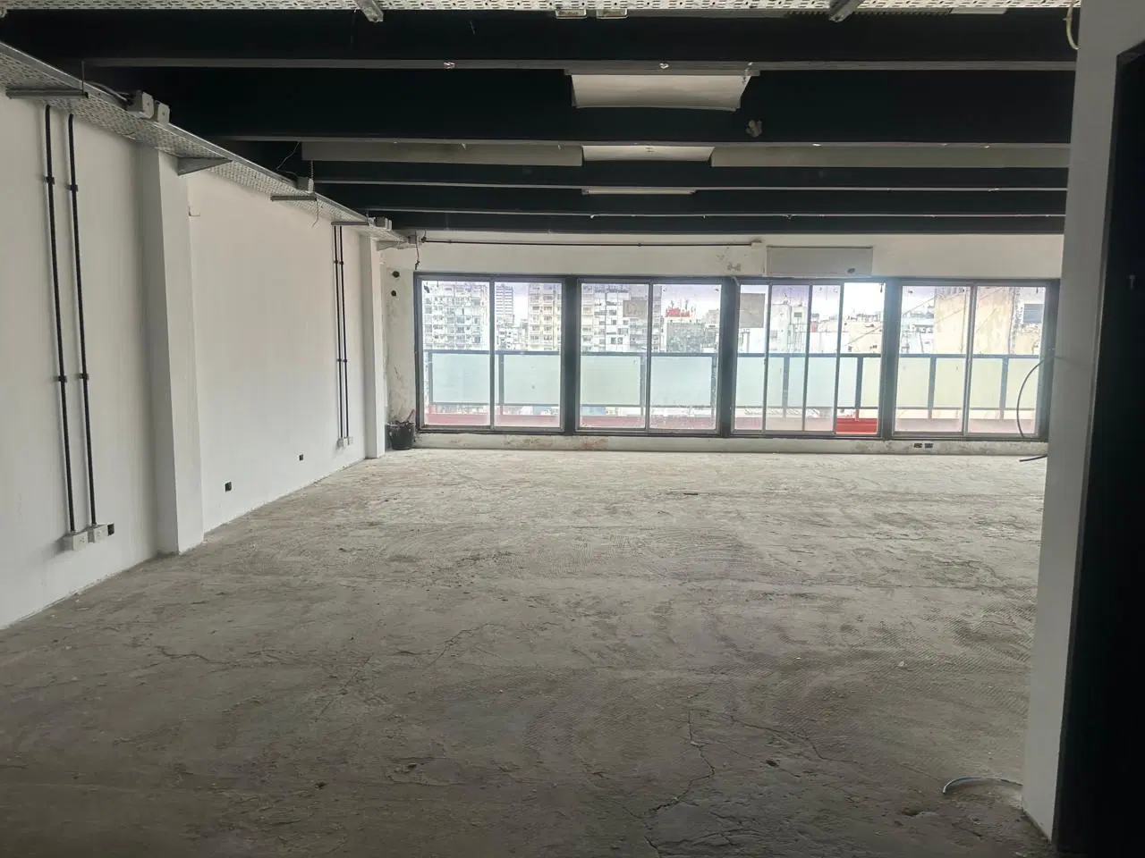 Oficina en venta en J.D. Perón al 1600 San Nicolás 5