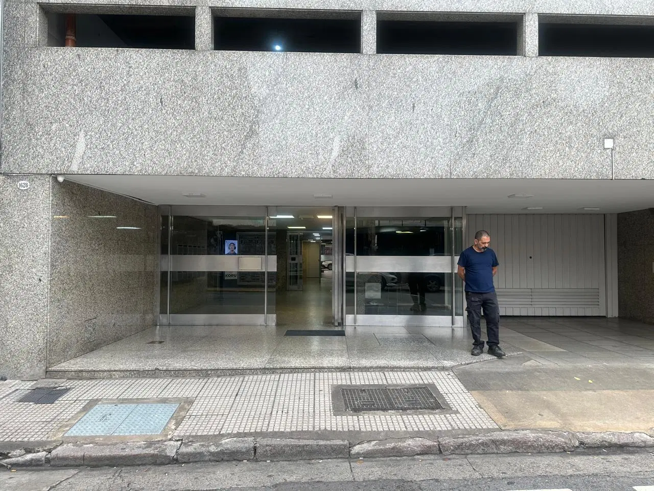 Oficina en venta en J.D. Perón al 1600 San Nicolás 4
