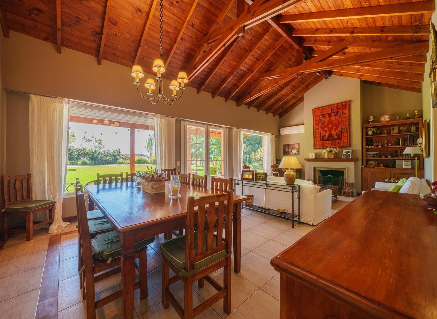 Foto de Casa en alquiler en Country Club Los Cerrillos - 6 ambientes, imagen 2