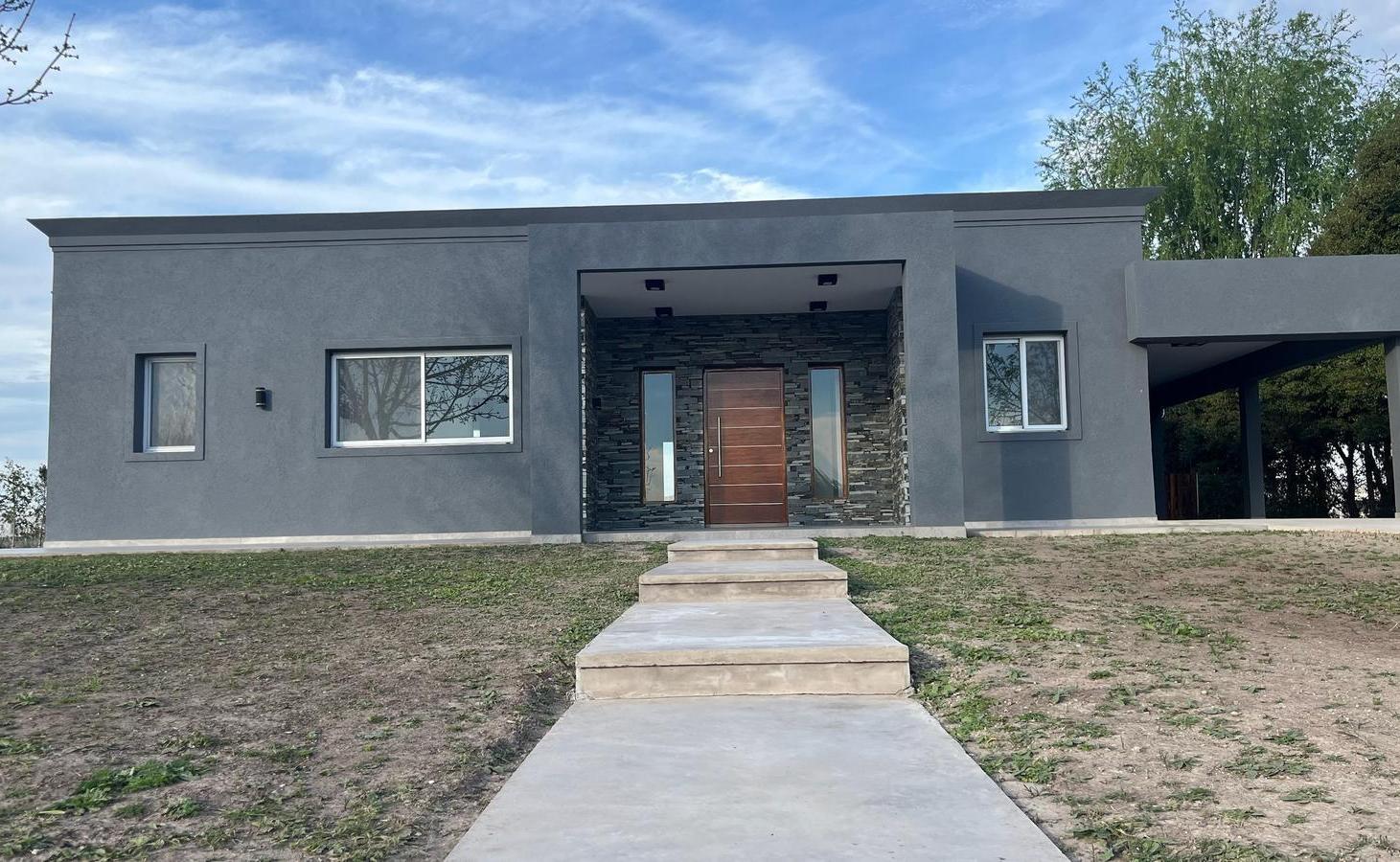 Foto de Casa en venta en San Sebastián, Área 10, Pilar - 4 ambientes, imagen 2