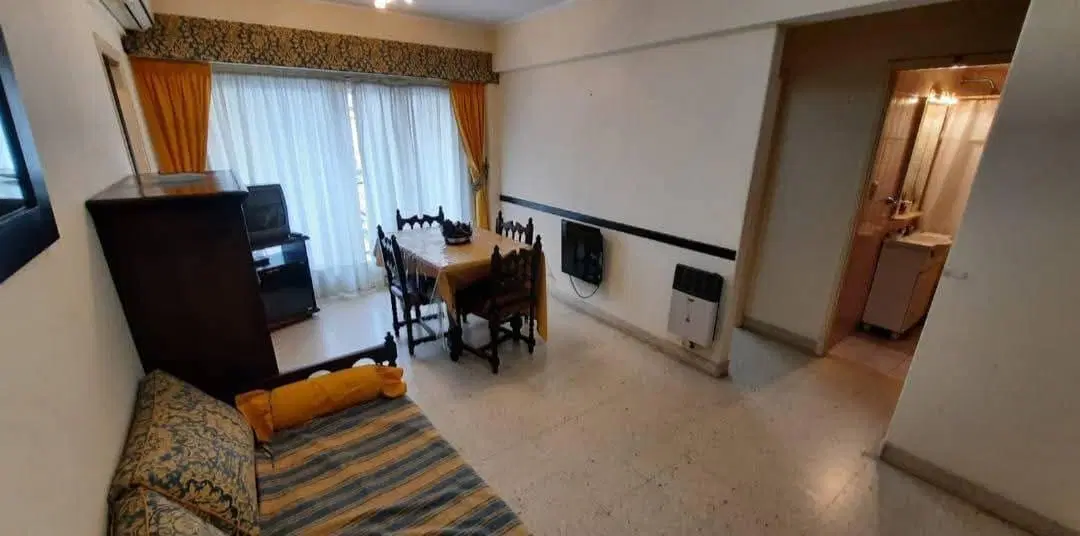 Departamento 2 amb. a la calle c/ balcon saliente 3