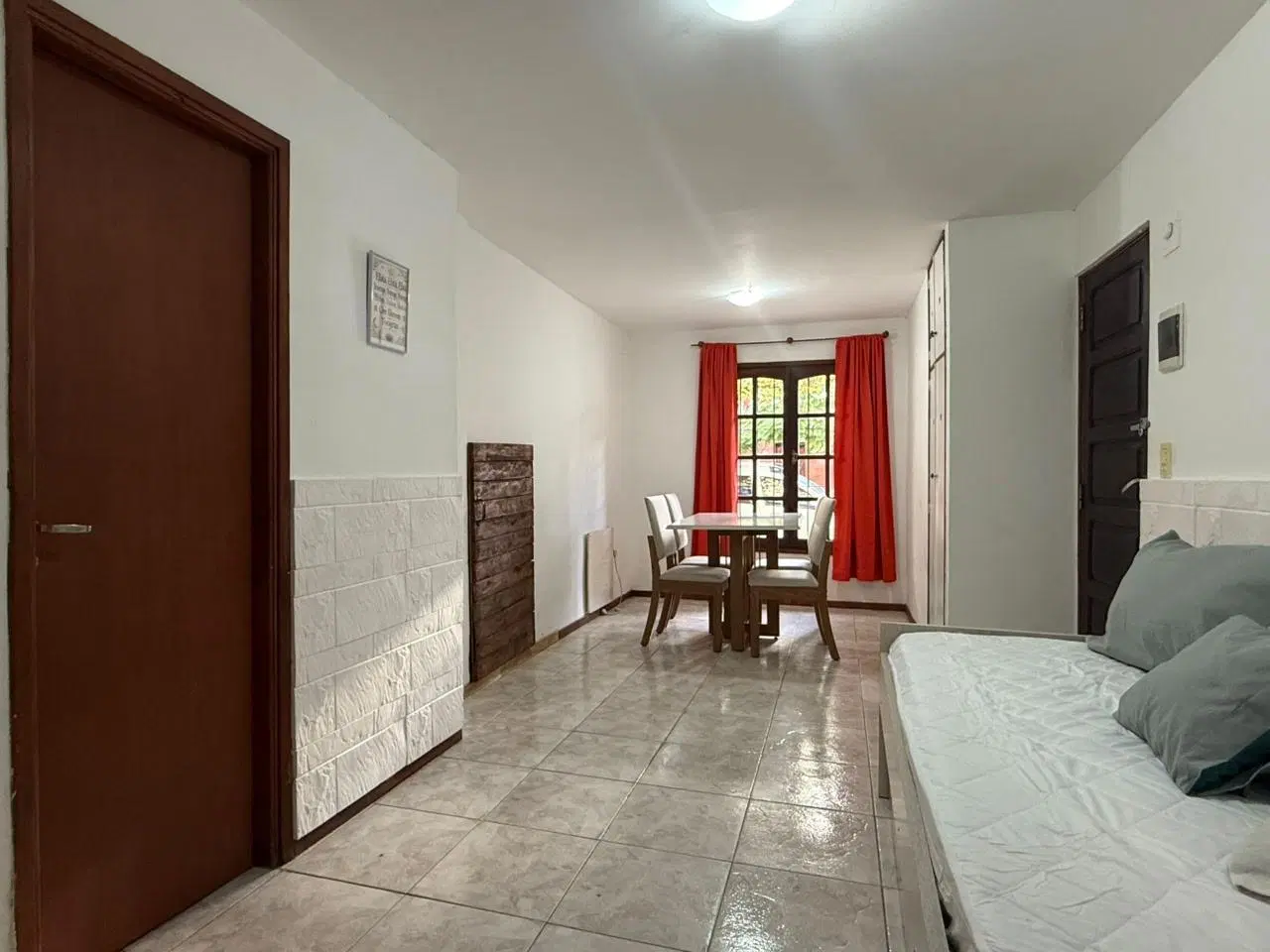 PH Monoambiente al Frente - Sin expensas - Alquiler 24 Meses – La Perla 3