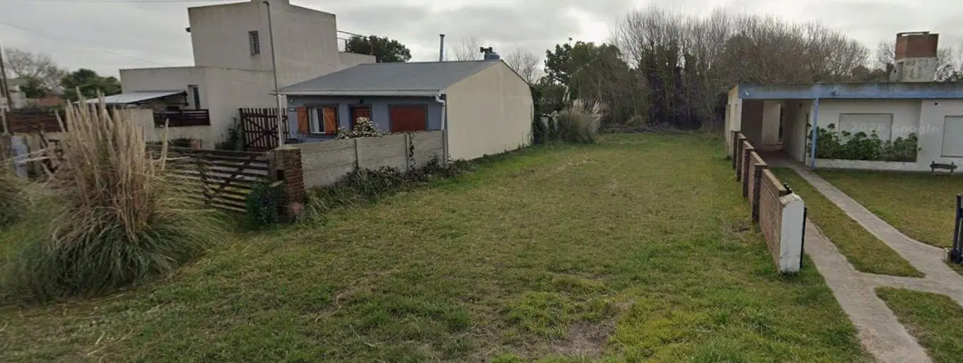 Terreno / Lote de 420mts a 300mts del mar - Mar de Cobo - 2