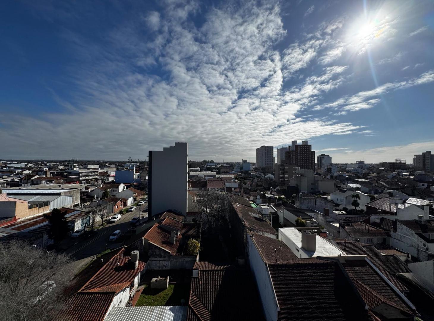 Foto de 3 AMBIENTES A LA CALLE | APTO CREDITO | COCHERA |, imagen 2