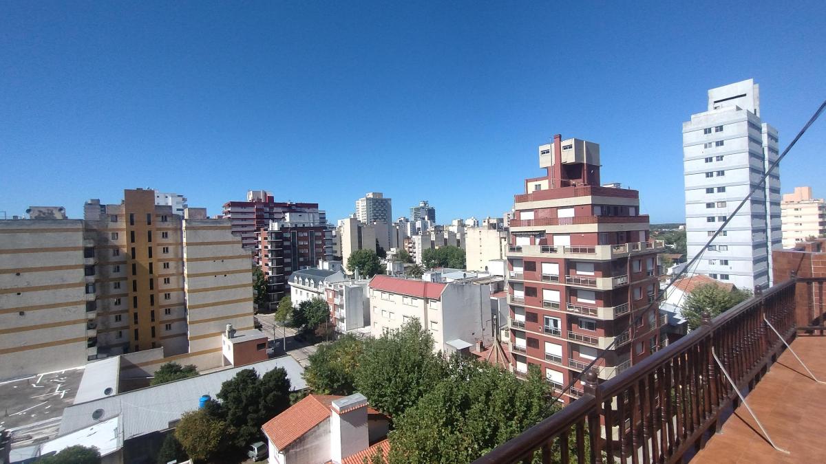 Excelente Departamento, Semi Piso 5