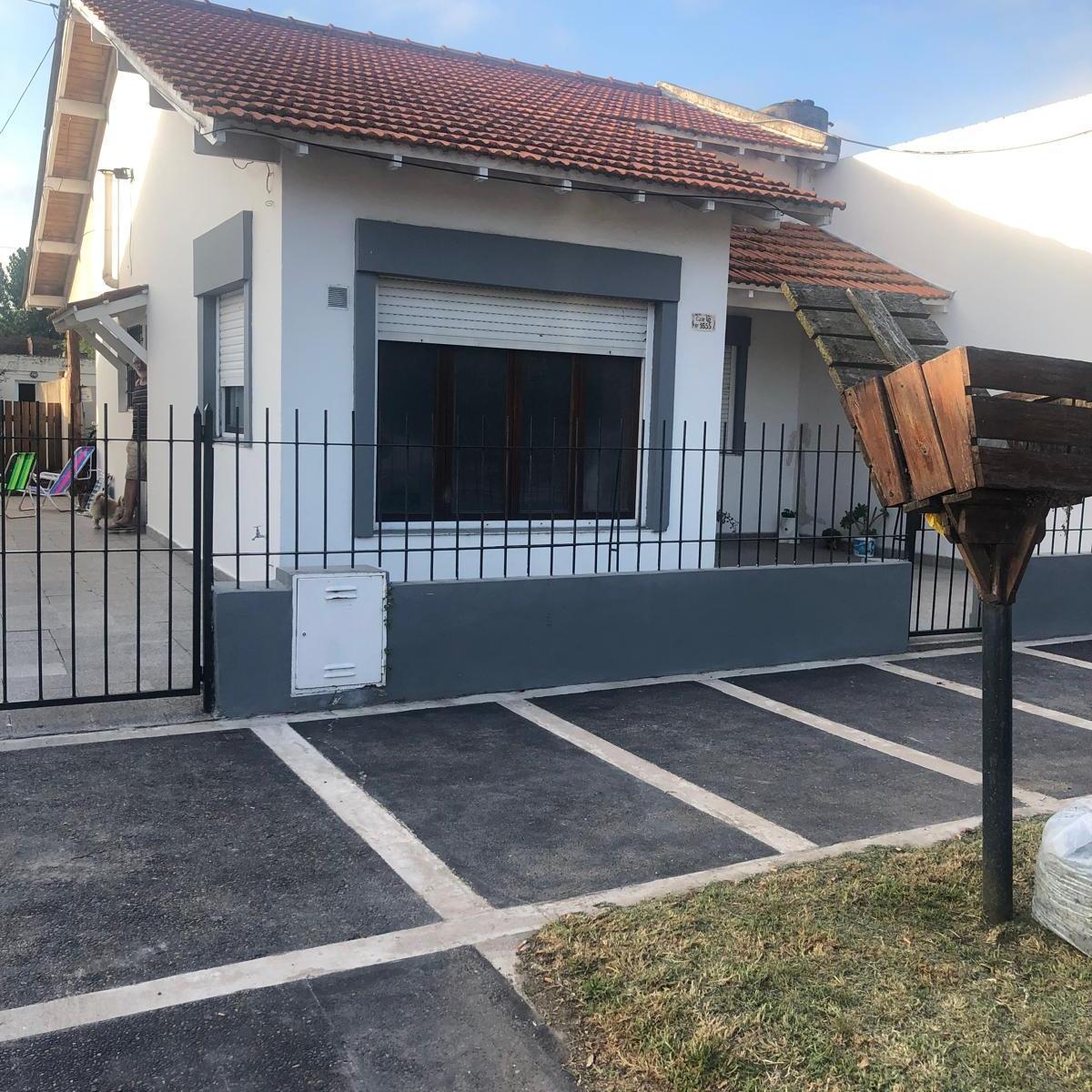 Casa con Departamento en Zona de Todo El Año, Calle 42 y 31 4
