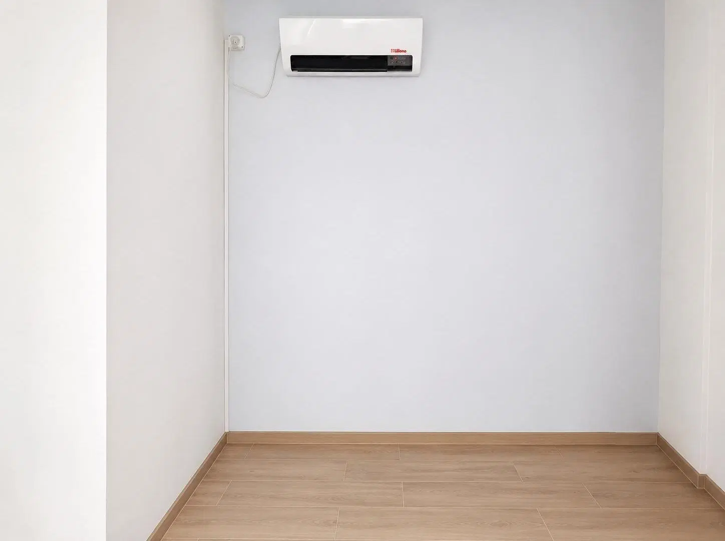 Ph 3 ambientes con dependencia de servicio, primer piso por escalera, con vista lateral al mar. Pla 3