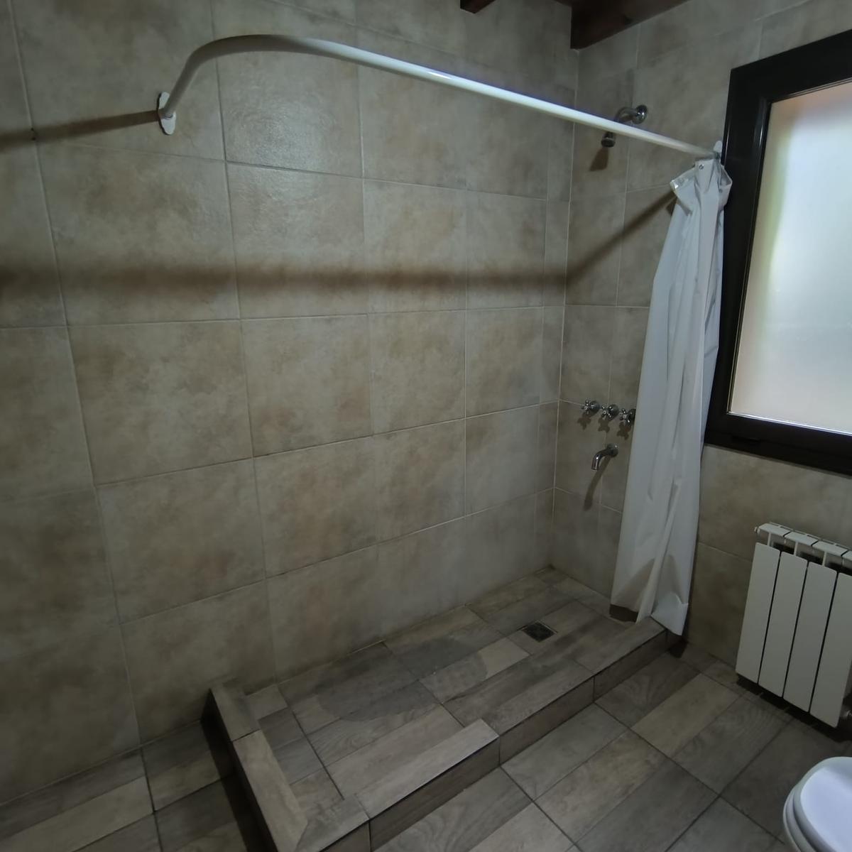 Casa en Venta en Hermoso Barrio Ruca Hue 5