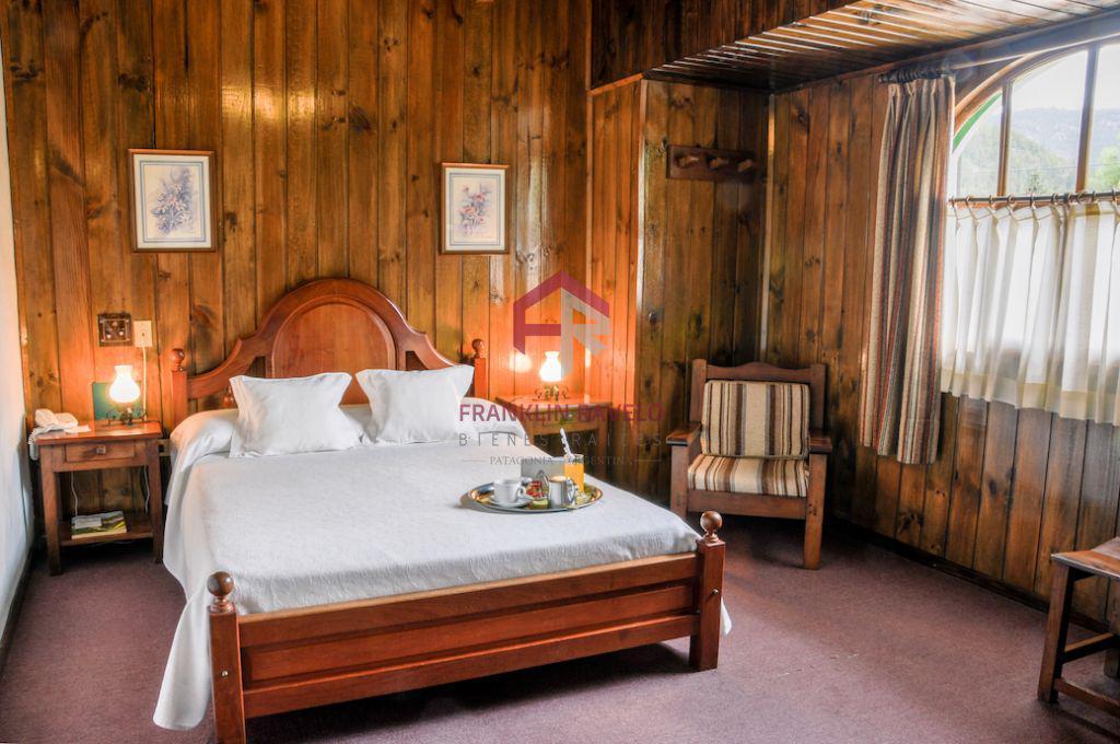 Foto de Hosteria en Venta pleno centro San Martin de los Andes, imagen 4