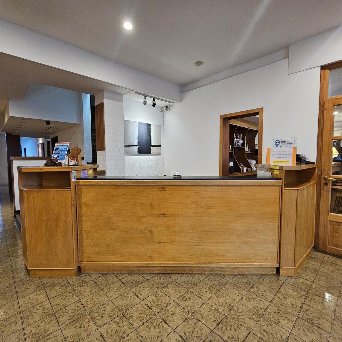 Hotel en Venta en Microcentro de San Martin de Los Andes 4