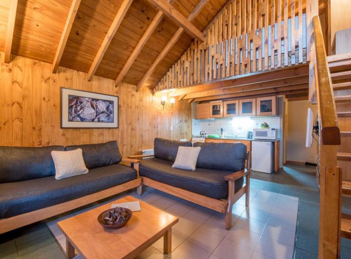Cabaña tipo loft amoblada a 1 cuadra del lago – Alquiler por 1 año 4