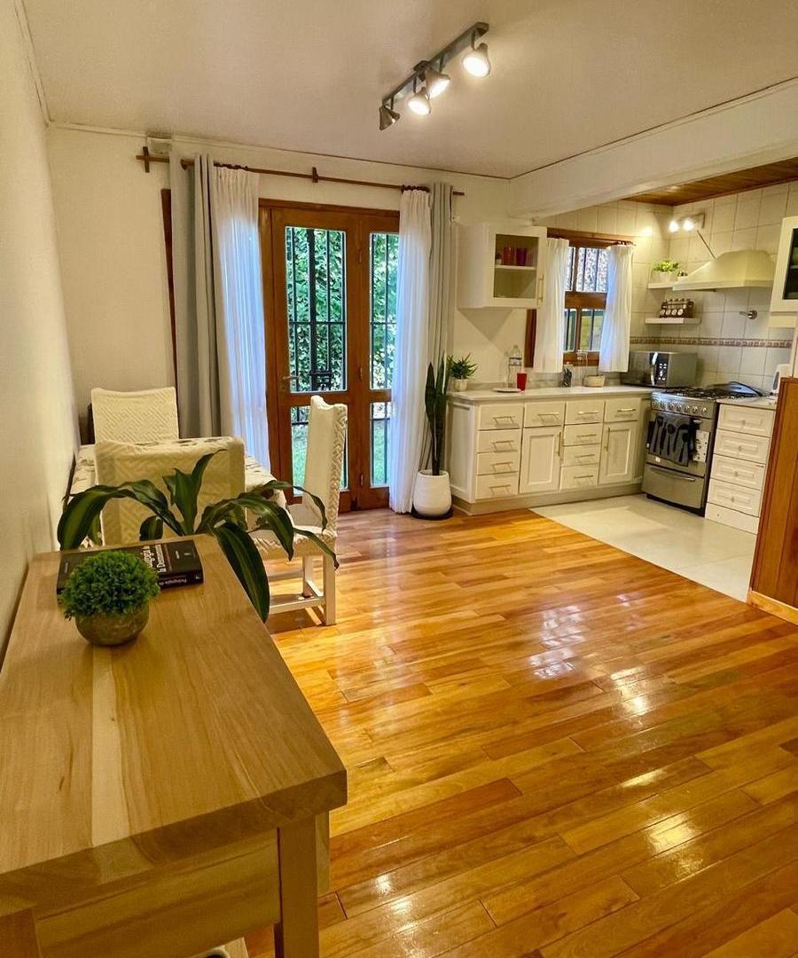 Venta de Departamento de 2 ambientes con Patio