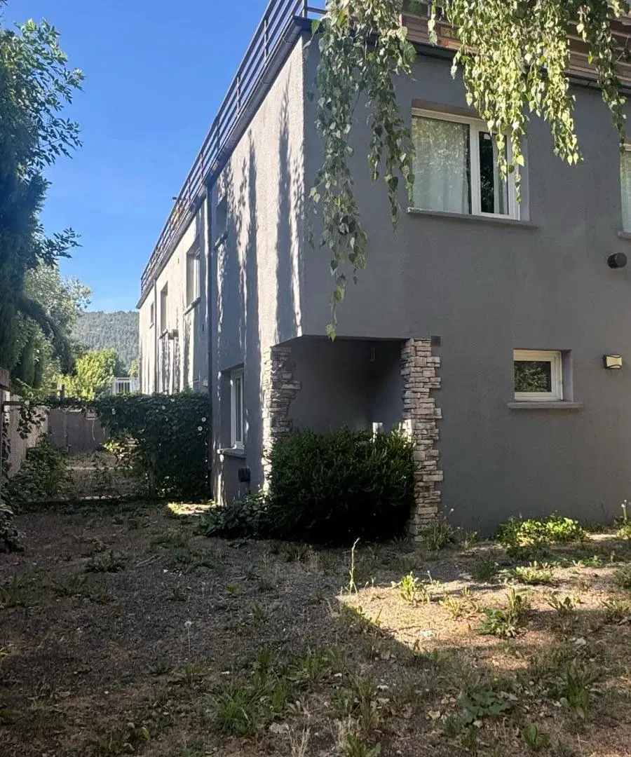 Departamento en venta en centro de san martin de los andes 2