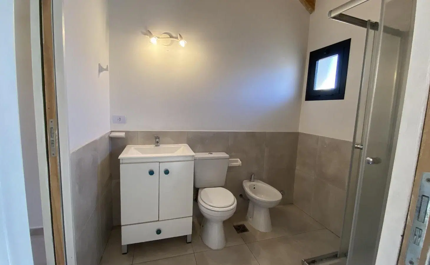 ALQUILER PERMANENTE, DEPARTAMENTO 1 DORMITORIO 3